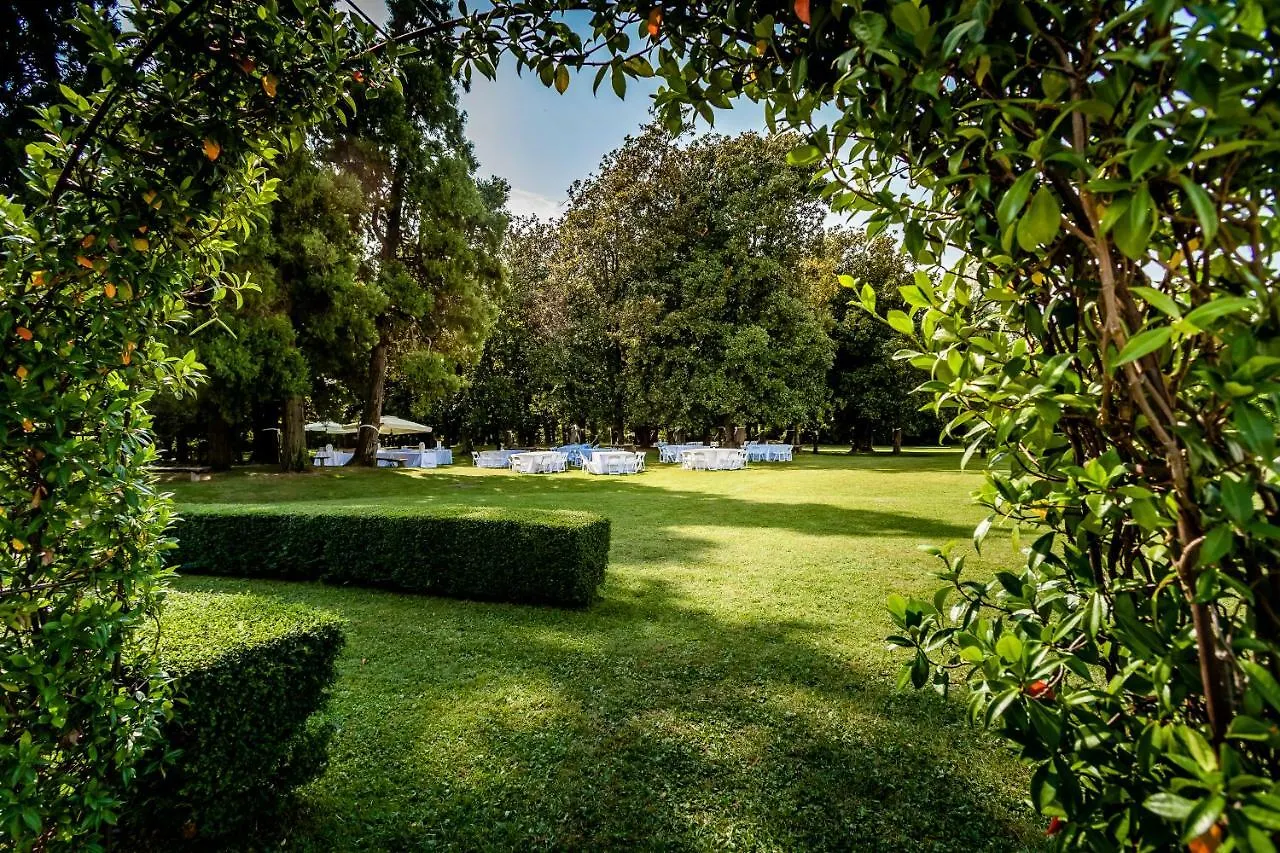 Hotel Villa Marcello Giustinian Mogliano Veneto 4*,